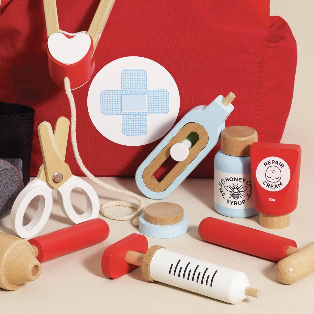 Le Toy Van - Vintage Doctor Roleplay Wooden Kit