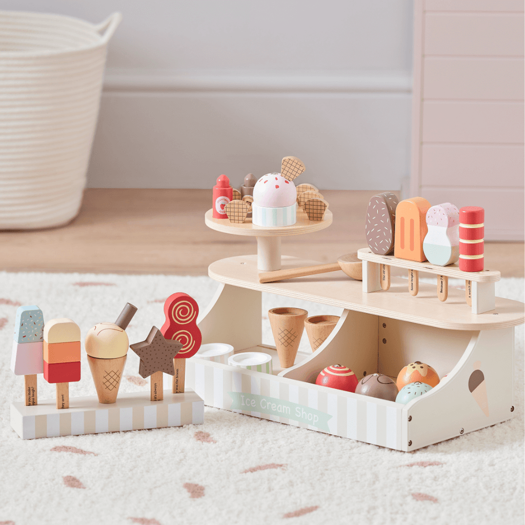 Lolly & Scoop Wooden Ice Cream Shop