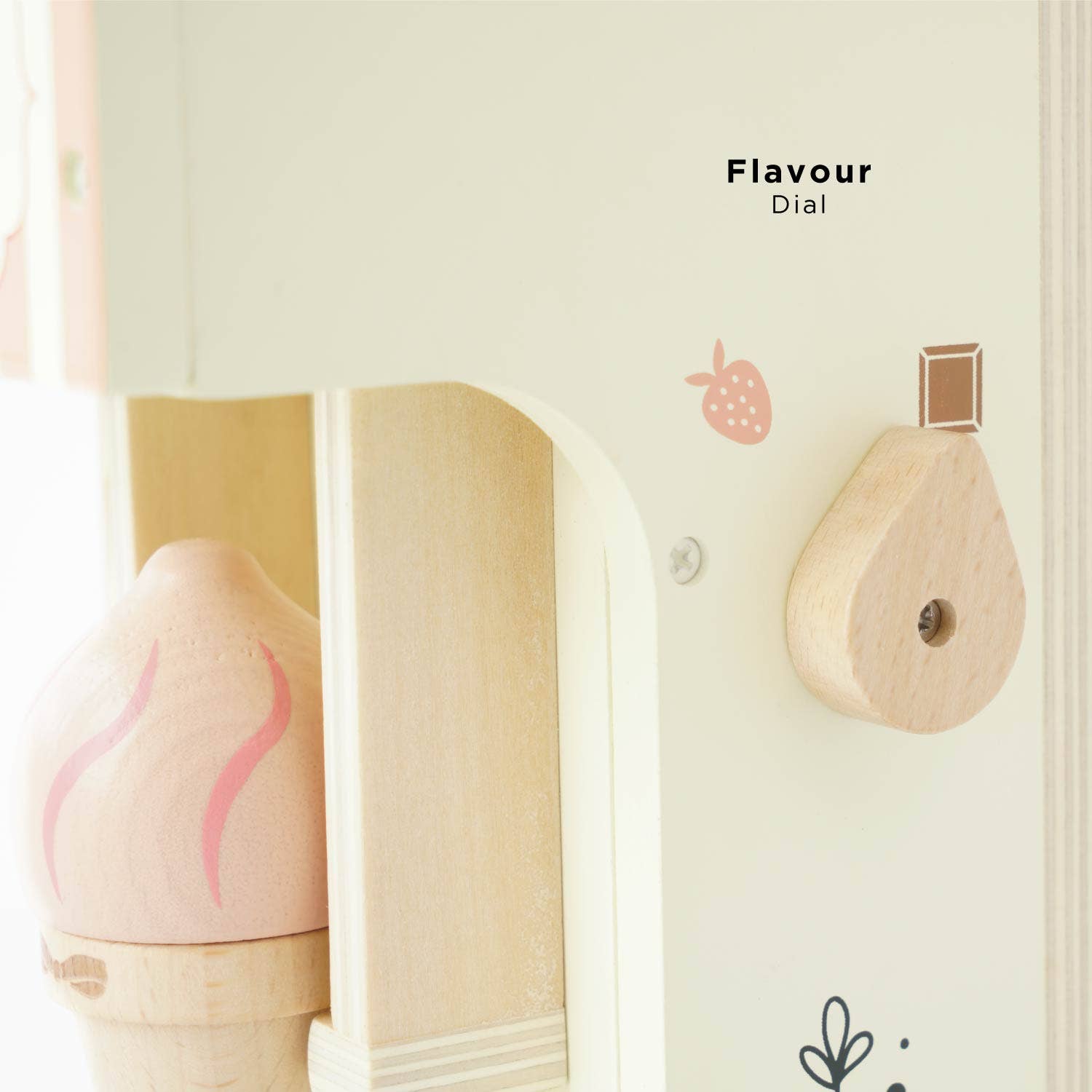 Le Toy Van - Ice Cream Machine & Play Food Cones