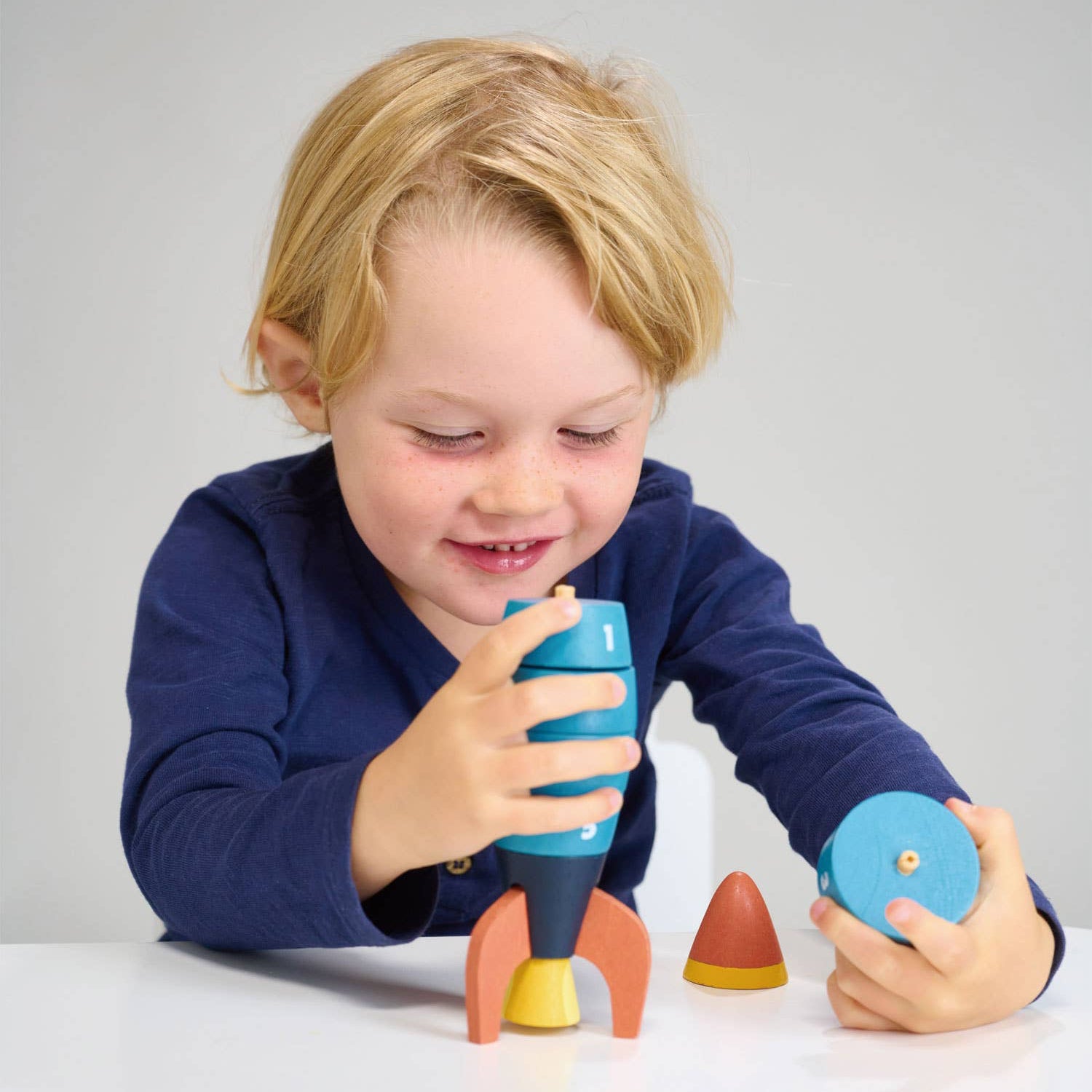 Wooden Stacking and Counting Rocket