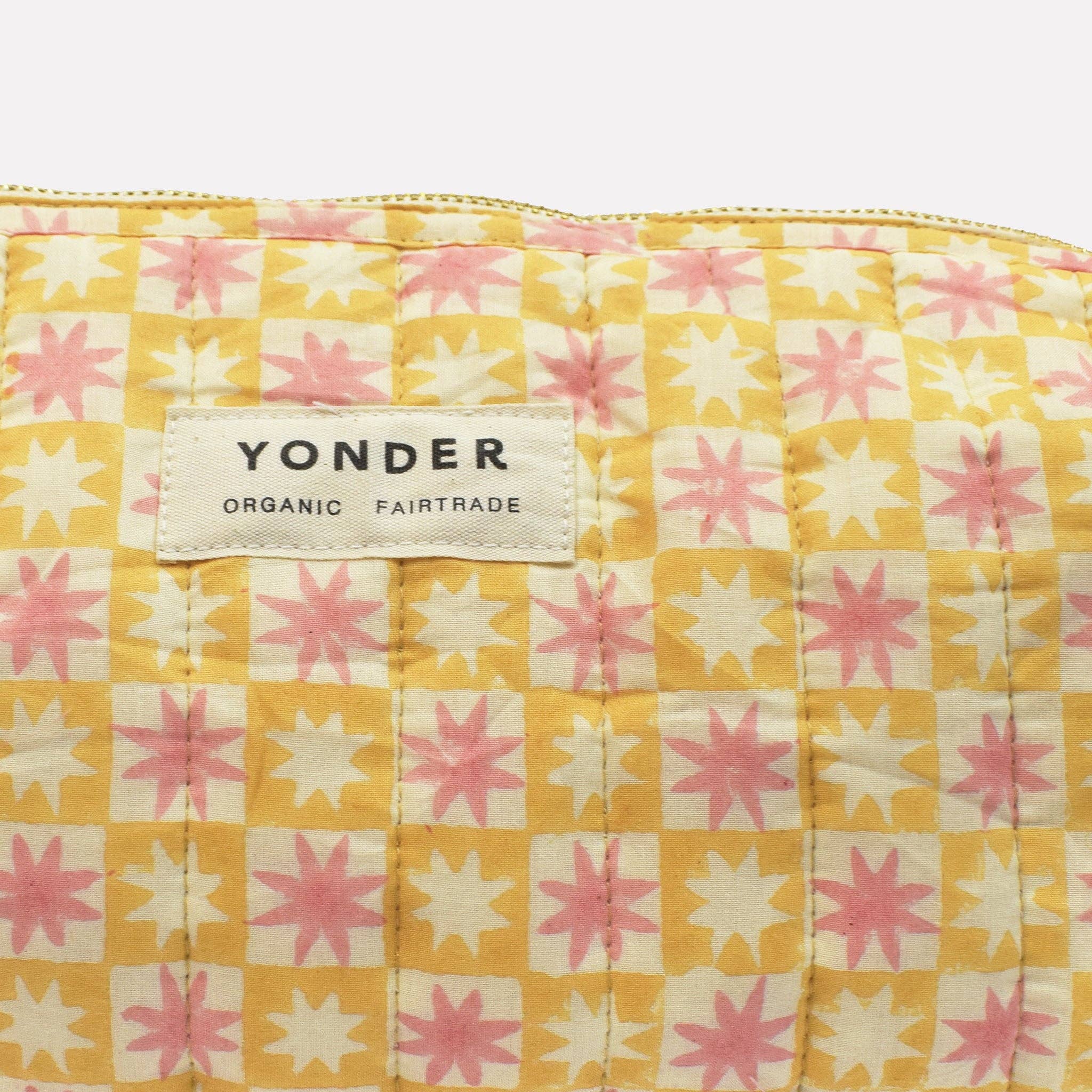 YONDER  - Quilted Wash Bag - Pinwheel Lemon